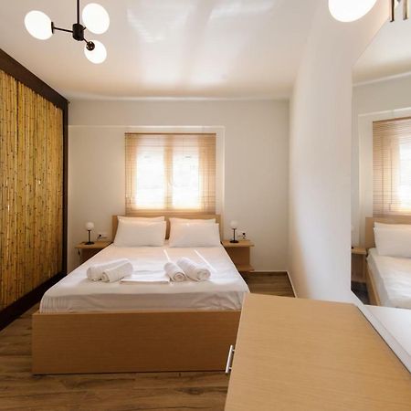 Status Luxury Apartments And Penthouse Parga Exterior photo